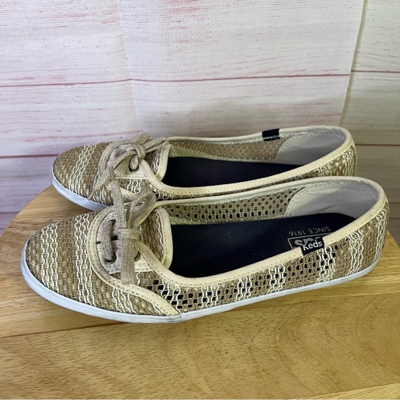 Keds Shoes - Keds Tea Cup Crochet Stripe Lace Up Slip On Shoes Size 7.5